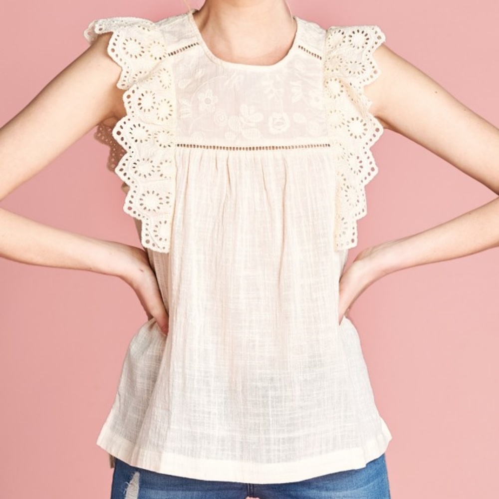 Cream & Lace Sleeveless Blouse